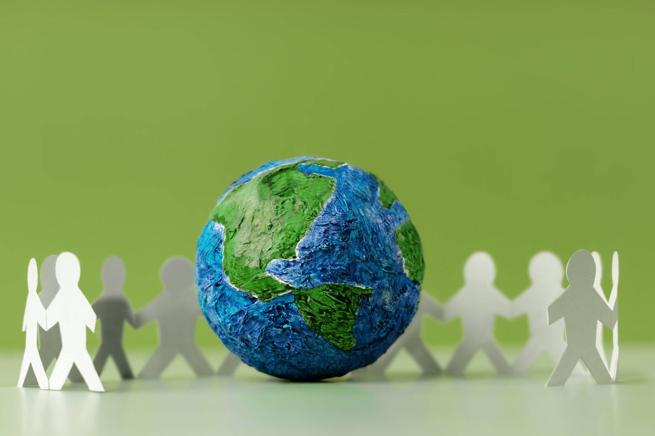 Oman Celebrates World Environment Day 2025: Leading the Fight Against Plastic Pollution - Oman Climate Week